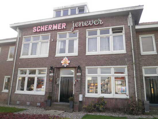 28: Schermer Wijnkopers & Distillateurs.