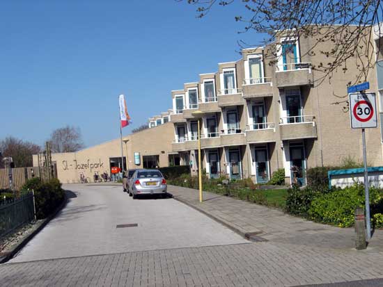 8: Woonzorgcentrum St. Jozefpark.